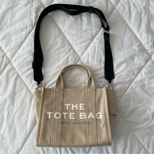 marc jacobs the tote bag